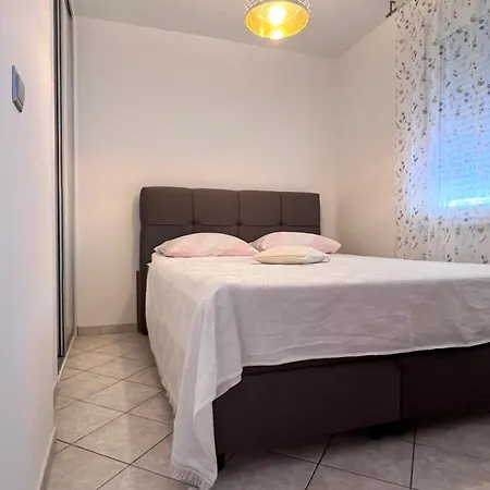 Lägenhet Karla Split